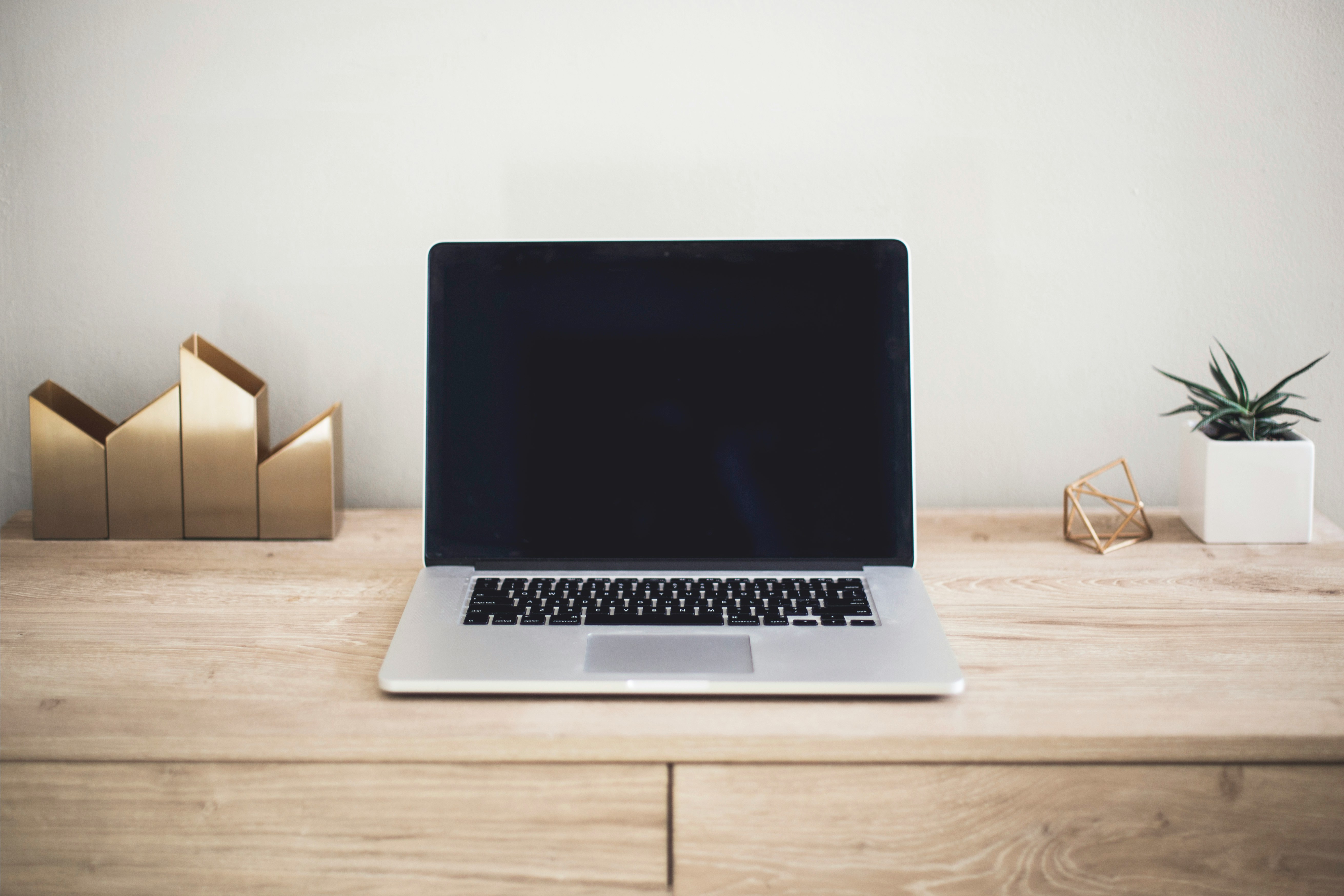 How to spend on online entertainment without going overboard